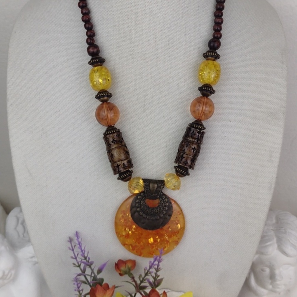 Amber Resin Medallion Old-World Hardware Pendant Chunky Gorgeous Necklace
